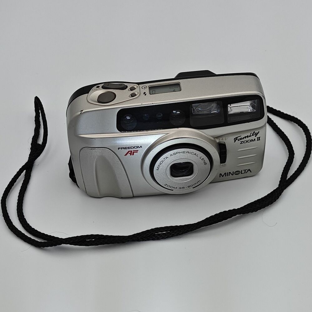 Minolta AF Freedom Family Zoom II 35mm Film Camera 35-60mm Tested (No Zoom)